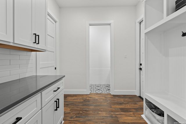 227 PARADISE HLS, New Braunfels, TX 78132