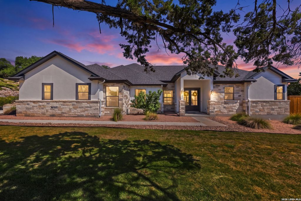 227 PARADISE HLS, New Braunfels, TX 78132
