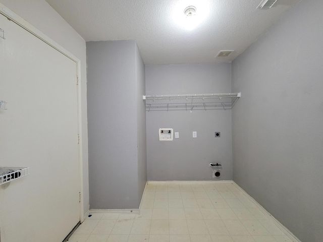 16306 Kendons Way Lane, Cypress, TX 77429