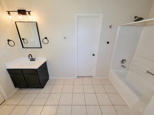 16306 Kendons Way Lane, Cypress, TX 77429