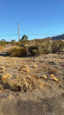 2 Baseline Ave, 29 Palms, CA 92277