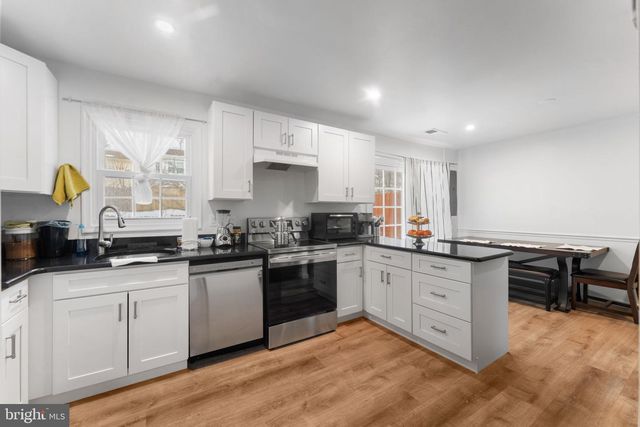 12306 WOODLAWN, Woodbridge, VA 22192