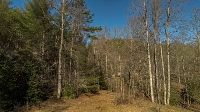 200 Mt. Liberty, Mccaysville, GA 30555