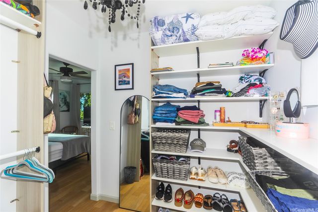 654 N Judd Street 658, Honolulu, HI 96817