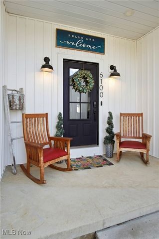 6100 Arnies Drive, Nashport, OH 43830