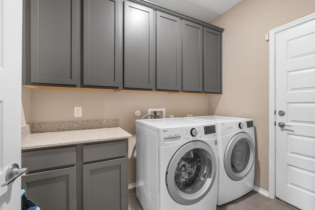 1029 Plano LN, Leander, TX 78641