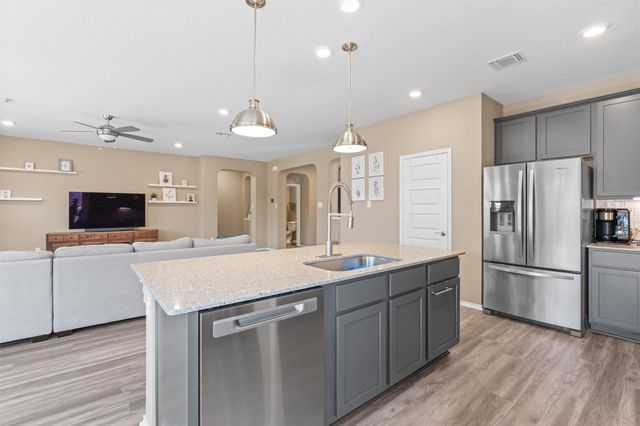 1029 Plano LN, Leander, TX 78641