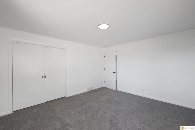 12812 Q Street, Omaha, NE 68137