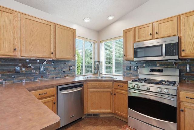 1224 N Stevenson Rd, Liberty Lake, WA 99019