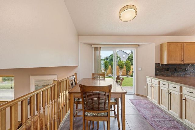1224 N Stevenson Rd, Liberty Lake, WA 99019