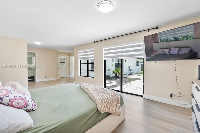 885 Azalea Court, Plantation, FL 33317