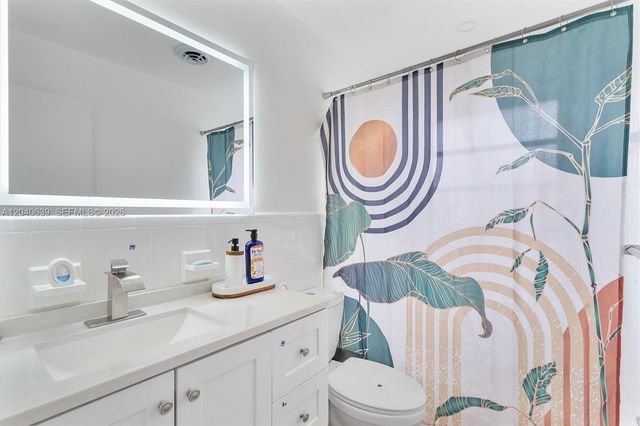 885 Azalea Court, Plantation, FL 33317