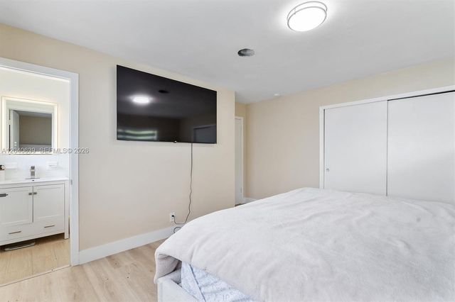 885 Azalea Court, Plantation, FL 33317