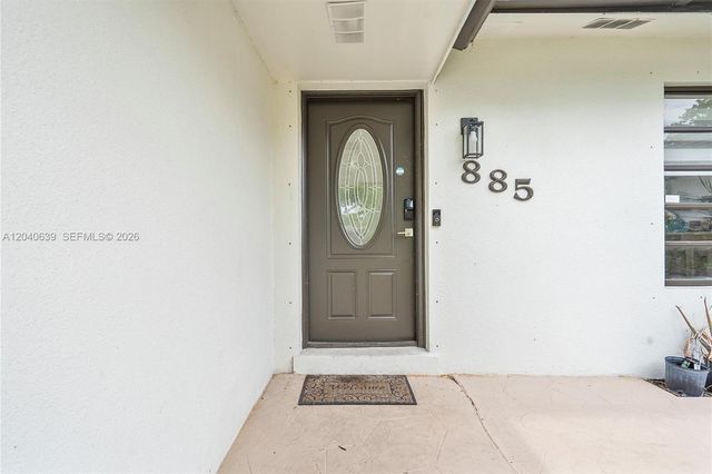 885 Azalea Court, Plantation, FL 33317