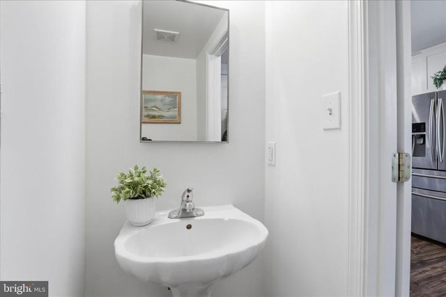 1467-C N VAN DORN ST, Alexandria, VA 22304