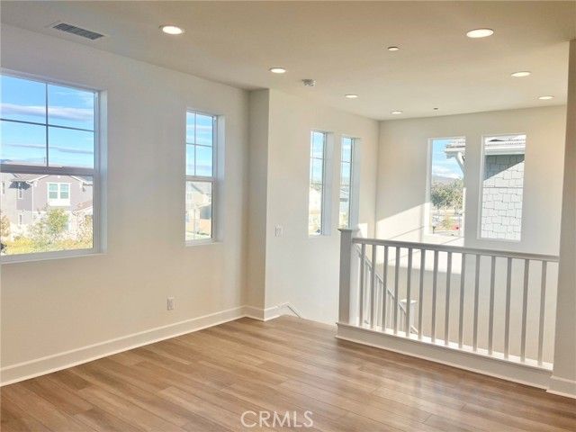 325 S Nevada Avenue, Ventura, CA 93004