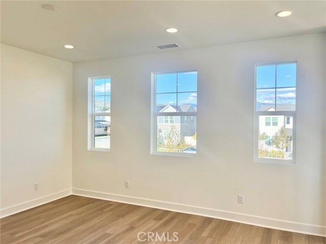 325 S Nevada Avenue, Ventura, CA 93004