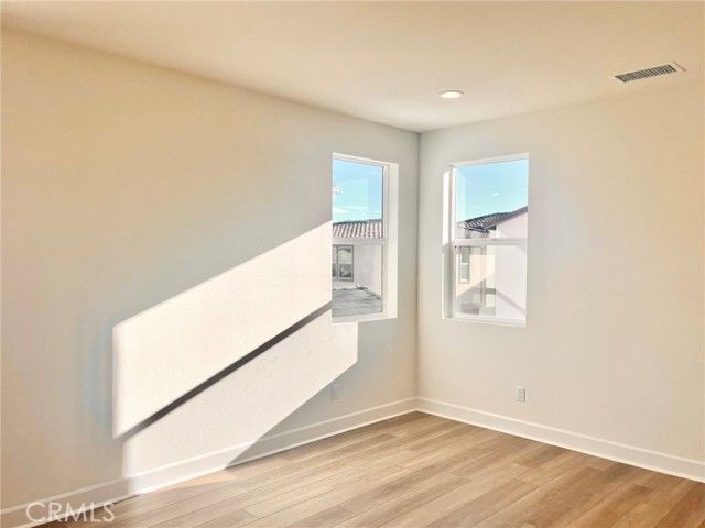 325 S Nevada Avenue, Ventura, CA 93004