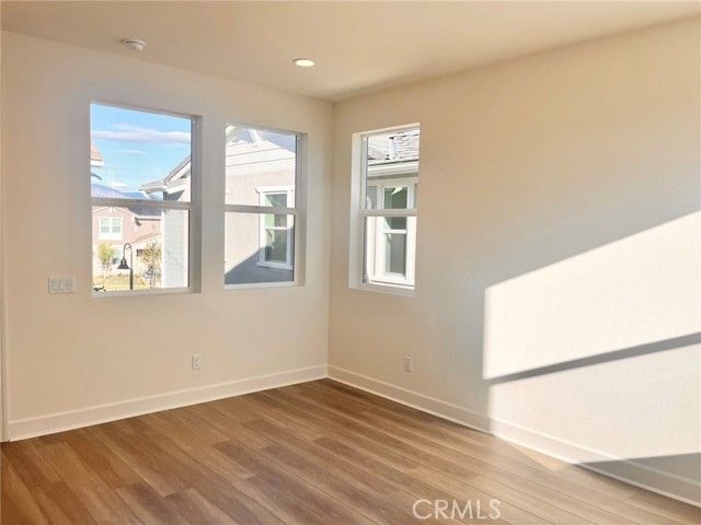 325 S Nevada Avenue, Ventura, CA 93004