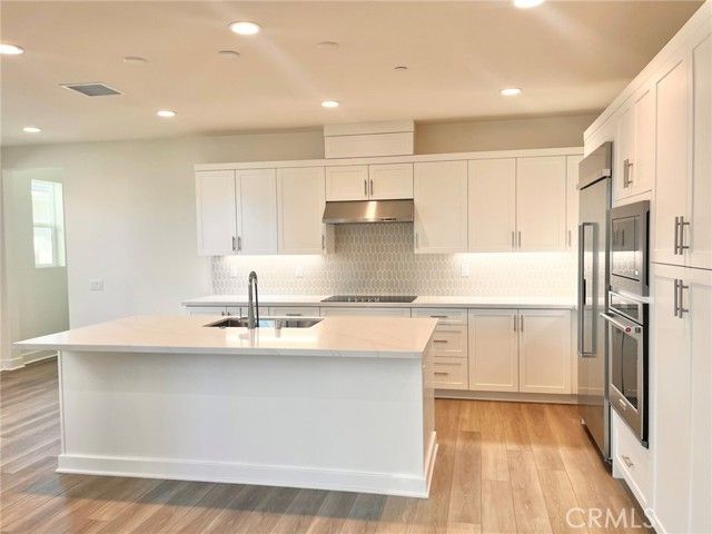 325 S Nevada Avenue, Ventura, CA 93004