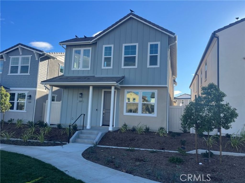 325 S Nevada Avenue, Ventura, CA 93004