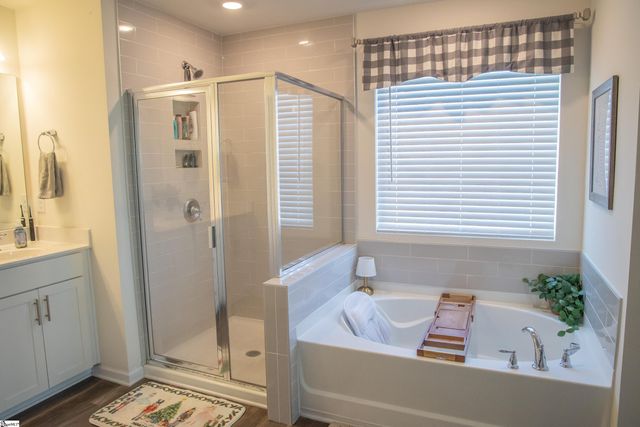 504 Slate Court, Easley, SC 29642