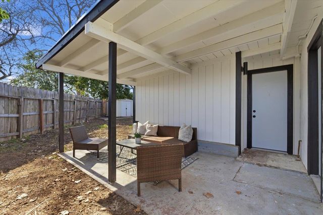 3840 San Novado Way, North Highlands, CA 95660