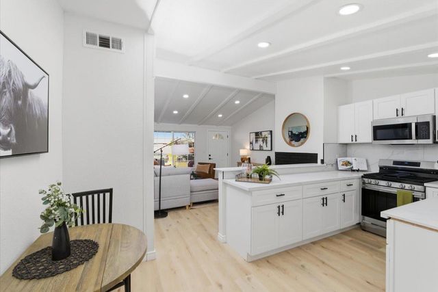 3840 San Novado Way, North Highlands, CA 95660