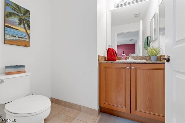 20140 Estero Gardens CIR 104, Estero, FL 33928