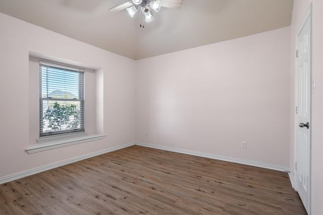 317 Lonesome Star Trail, Haslet, TX 76052