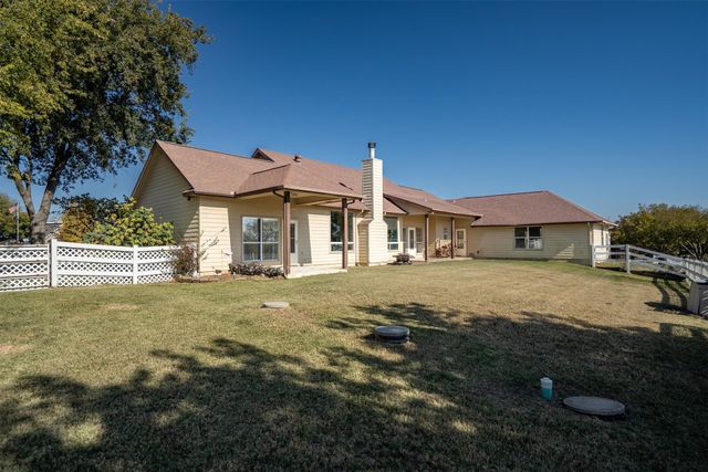 317 Lonesome Star Trail, Haslet, TX 76052