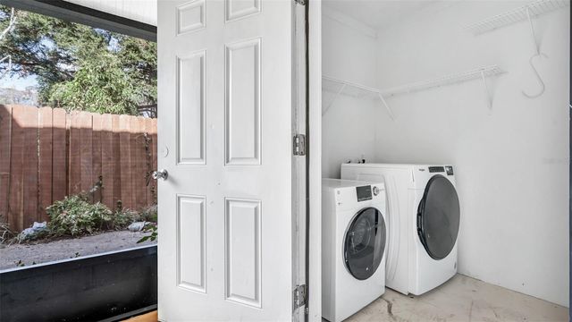 3913 OAK LIMB COURT, Tampa, FL 33614