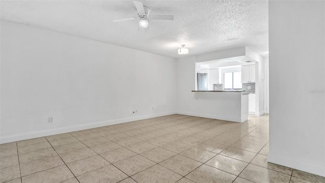 3913 OAK LIMB COURT, Tampa, FL 33614