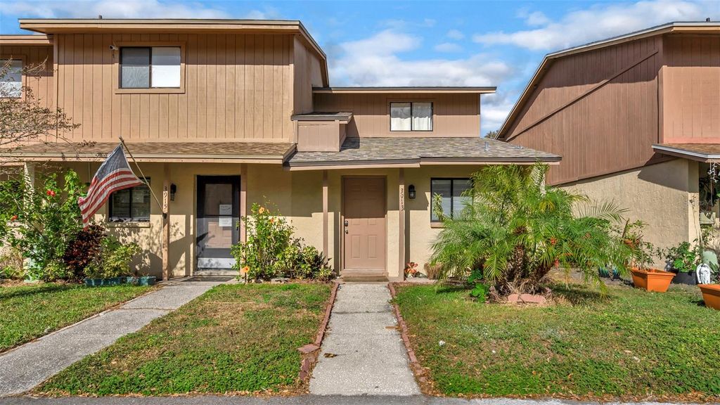 3913 OAK LIMB COURT, Tampa, FL 33614