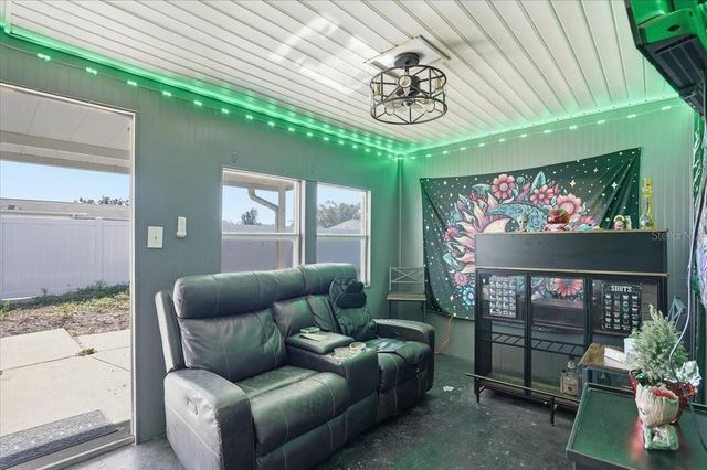 3208 KILBURN ROAD, Holiday, FL 34691