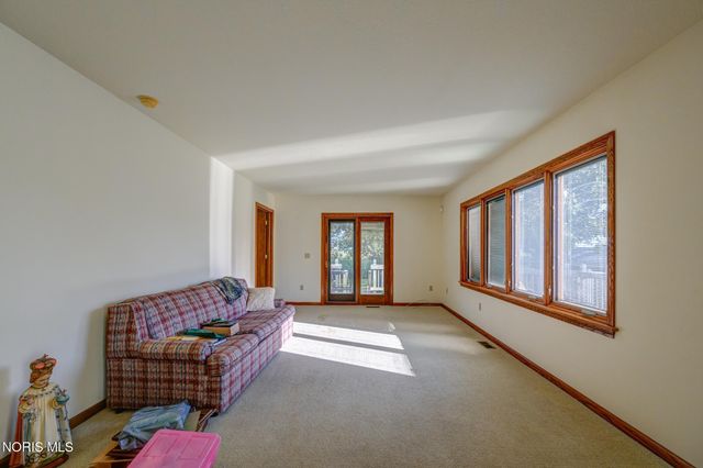 8549 Jerusalem Road, Curtice, OH 43412