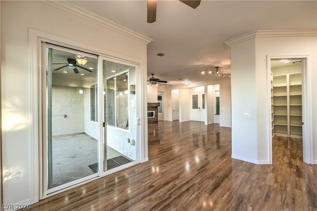 2328 Rosendale Village Avenue, Henderson, NV 89052