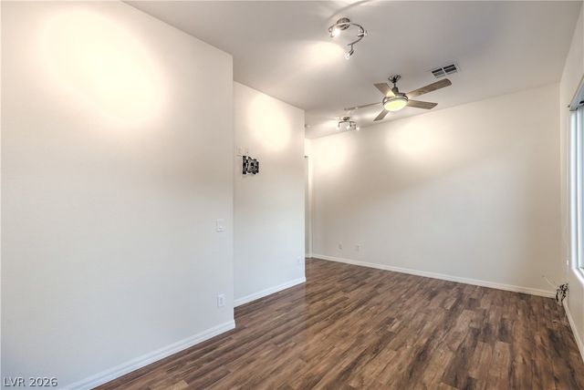 2328 Rosendale Village Avenue, Henderson, NV 89052