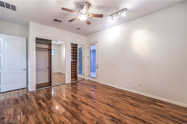 2328 Rosendale Village Avenue, Henderson, NV 89052