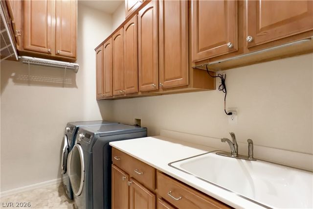 2328 Rosendale Village Avenue, Henderson, NV 89052