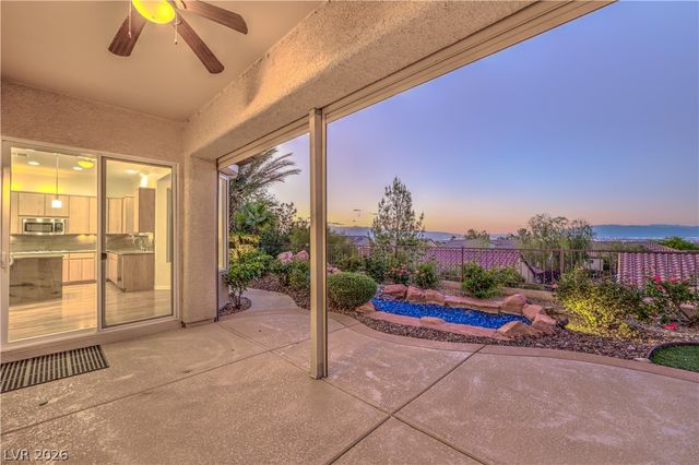 2328 Rosendale Village Avenue, Henderson, NV 89052