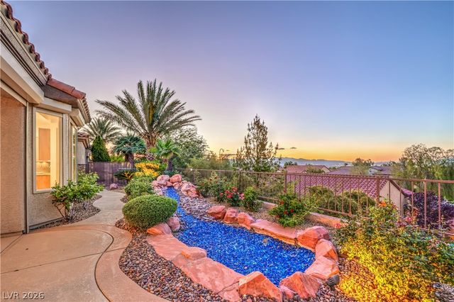 2328 Rosendale Village Avenue, Henderson, NV 89052