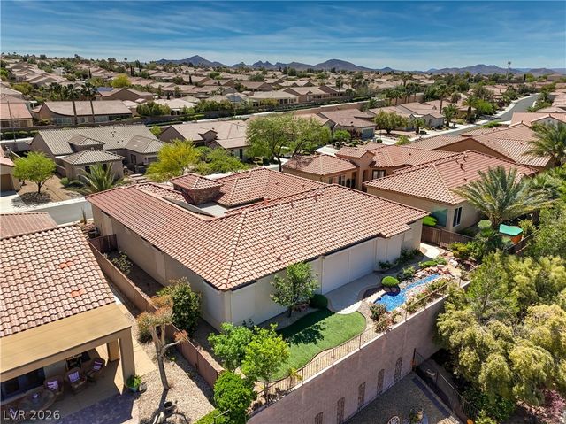 2328 Rosendale Village Avenue, Henderson, NV 89052