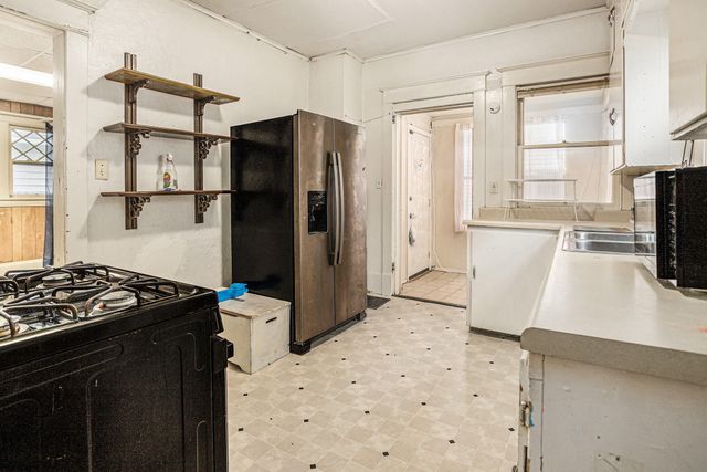 609 Sturgis Street, Sturgis City, MI 49091