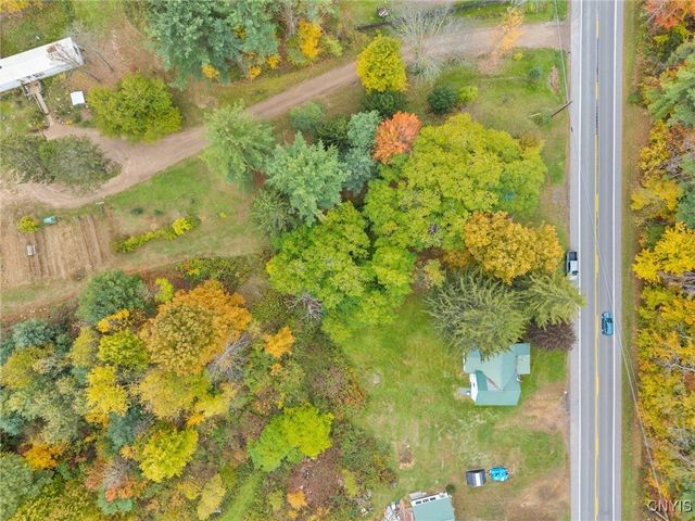 15196 State Route 104, Sterling, NY 13111