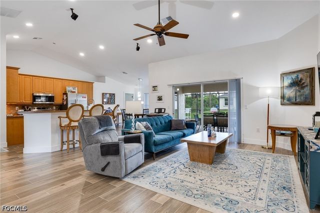 2707 7th ST W, Lehigh Acres, FL 33971