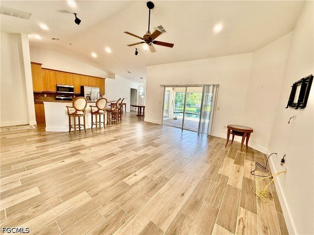 2707 7th ST W, Lehigh Acres, FL 33971