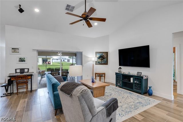 2707 7th ST W, Lehigh Acres, FL 33971