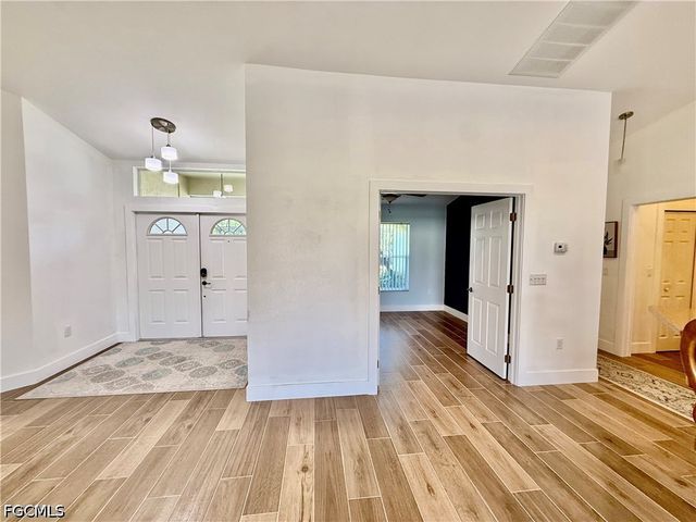 2707 7th ST W, Lehigh Acres, FL 33971