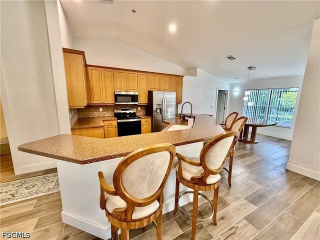 2707 7th ST W, Lehigh Acres, FL 33971